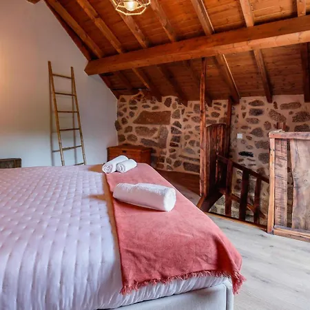 Casas Vale Do Laboreiro Semesterbostad
