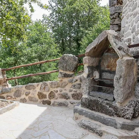 Casas Vale Do Laboreiro