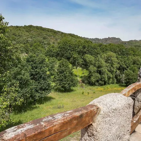 Дом отдыха Casas Vale Do Laboreiro Каштру-Лаборейру