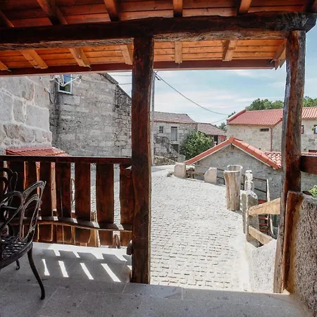 Casas Vale Do Laboreiro Ferienhaus Castro Laboreiro