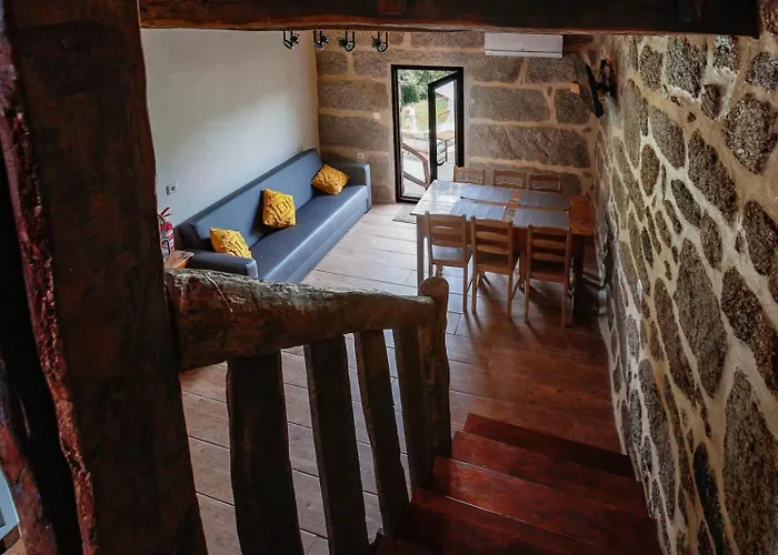 Casas Vale Do Laboreiro Castro Laboreiro