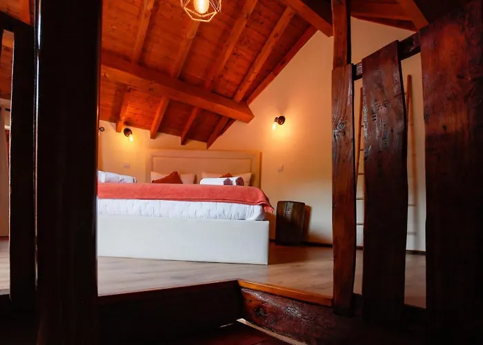 Casas Vale Do Laboreiro Feriehus Castro Laboreiro