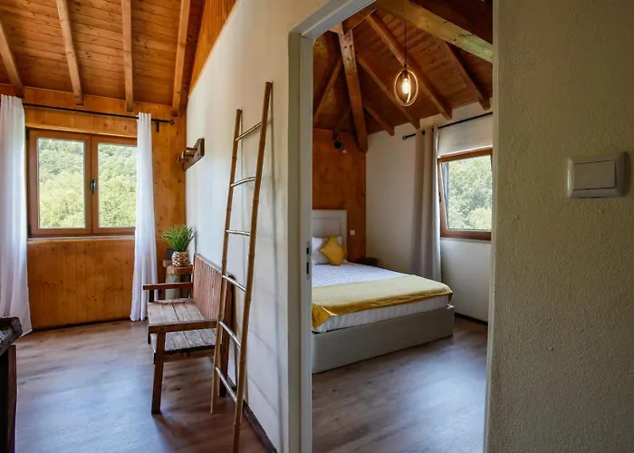 Casas Vale Do Laboreiro Castro Laboreiro