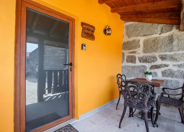 Casas Vale Do Laboreiro Feriehus *